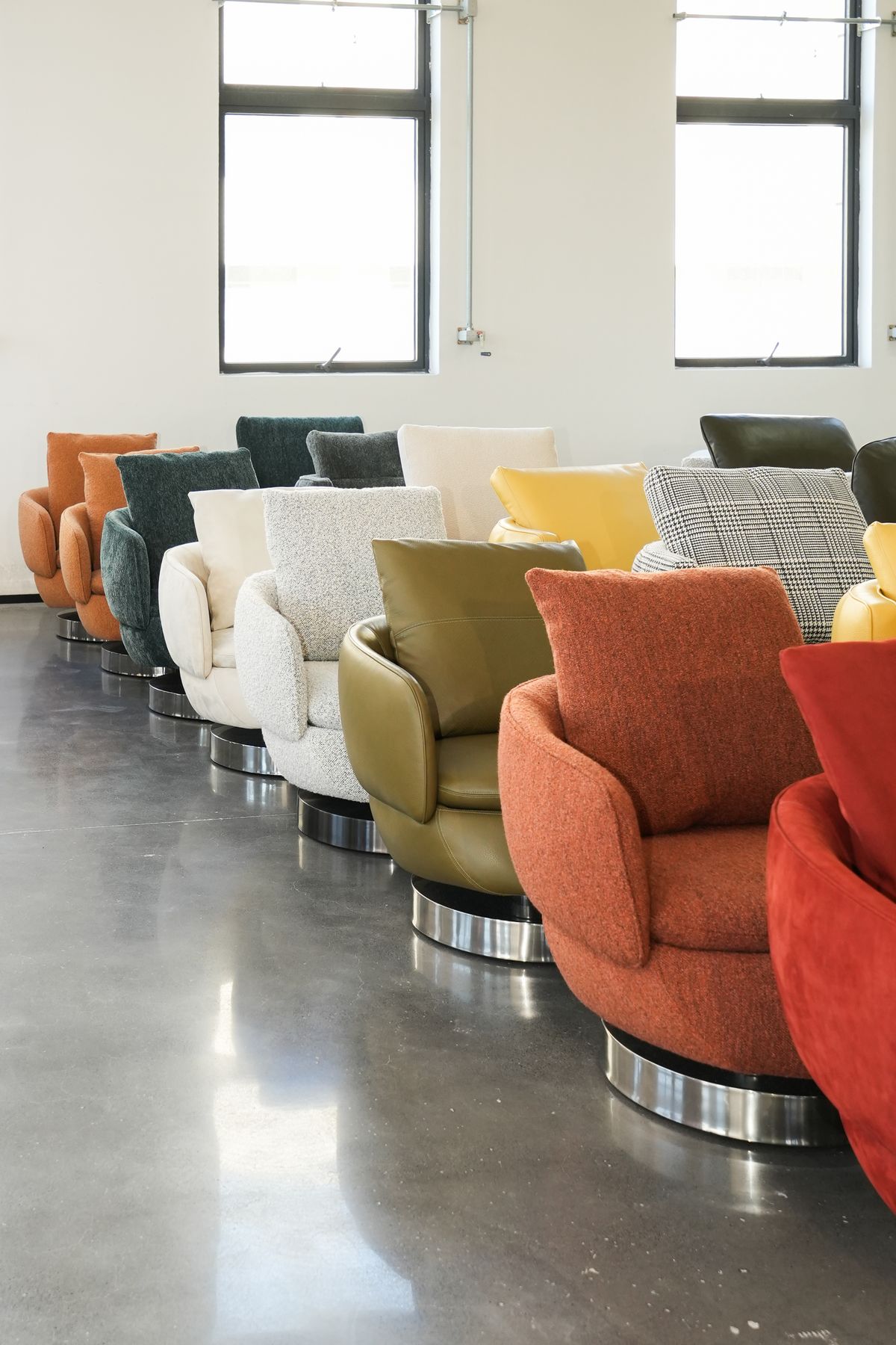 Velvet Swivel